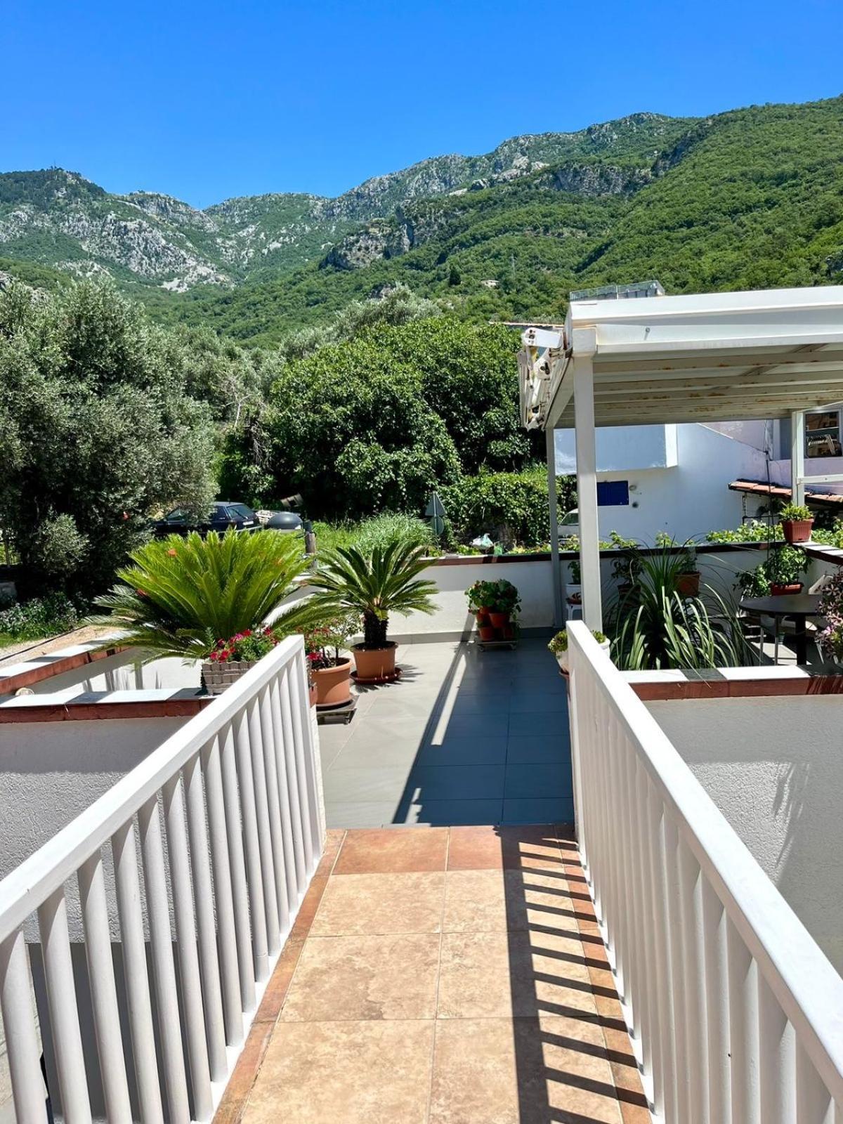 Apartments Harmonija Budva Eksteriør bilde
